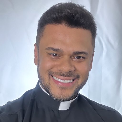 Padre Emerson Silva
