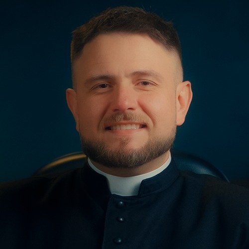 Padre Mario Sartori